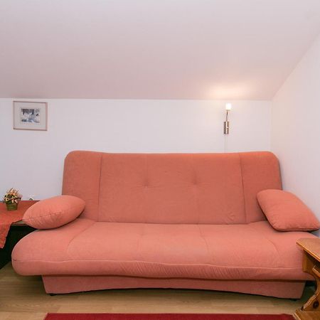 Apartments By The Sea Brist, Makarska - 15714 Podaca Phòng bức ảnh
