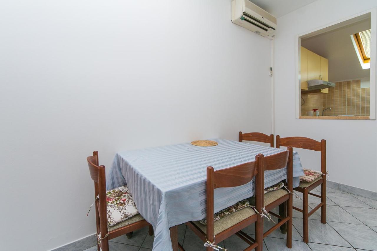 Apartments By The Sea Brist, Makarska - 15714 Podaca Ngoại thất bức ảnh