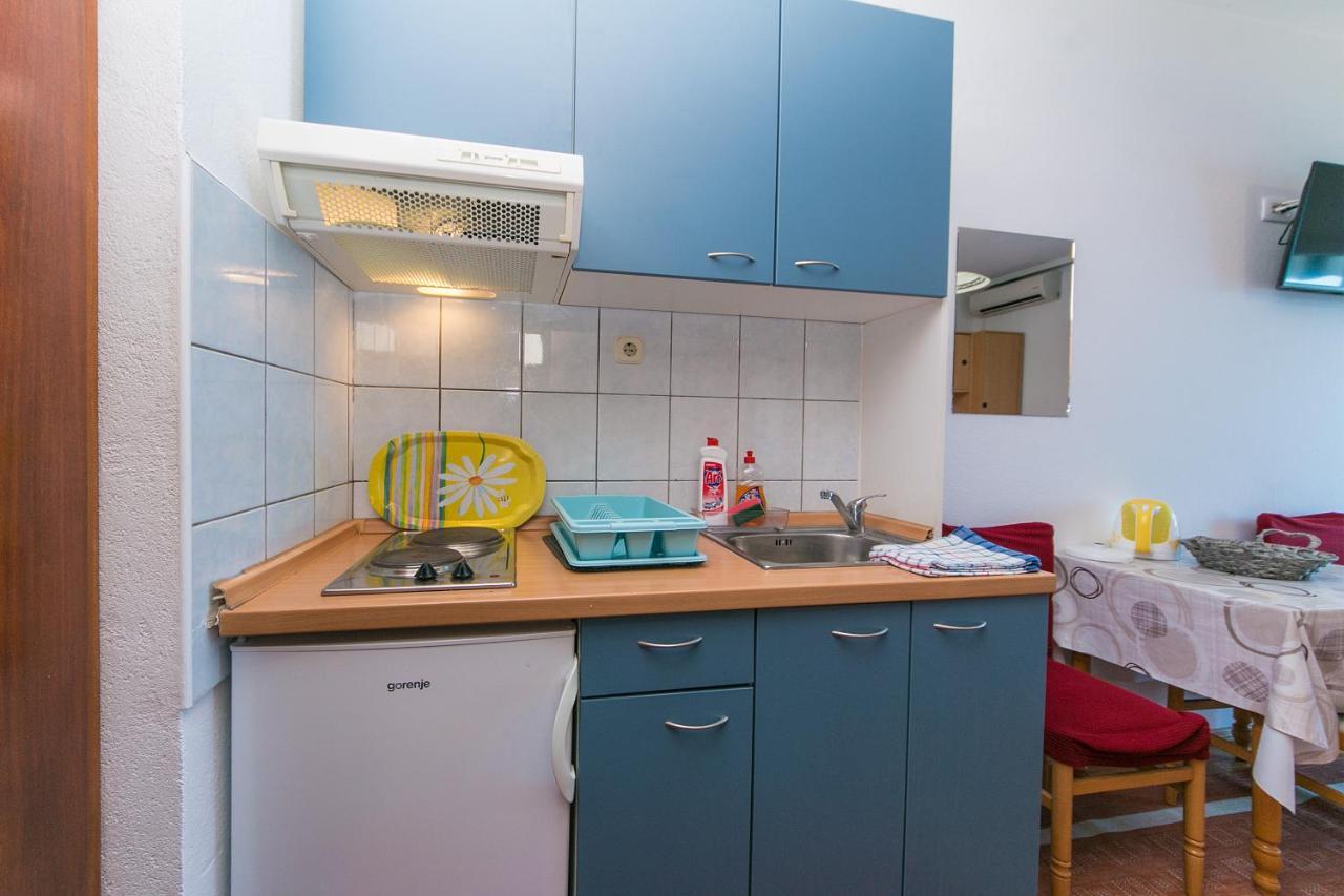 Apartments By The Sea Brist, Makarska - 15714 Podaca Ngoại thất bức ảnh