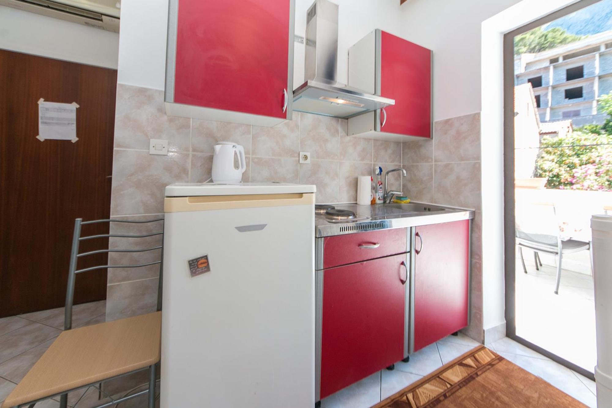 Apartments By The Sea Brist, Makarska - 15714 Podaca Phòng bức ảnh