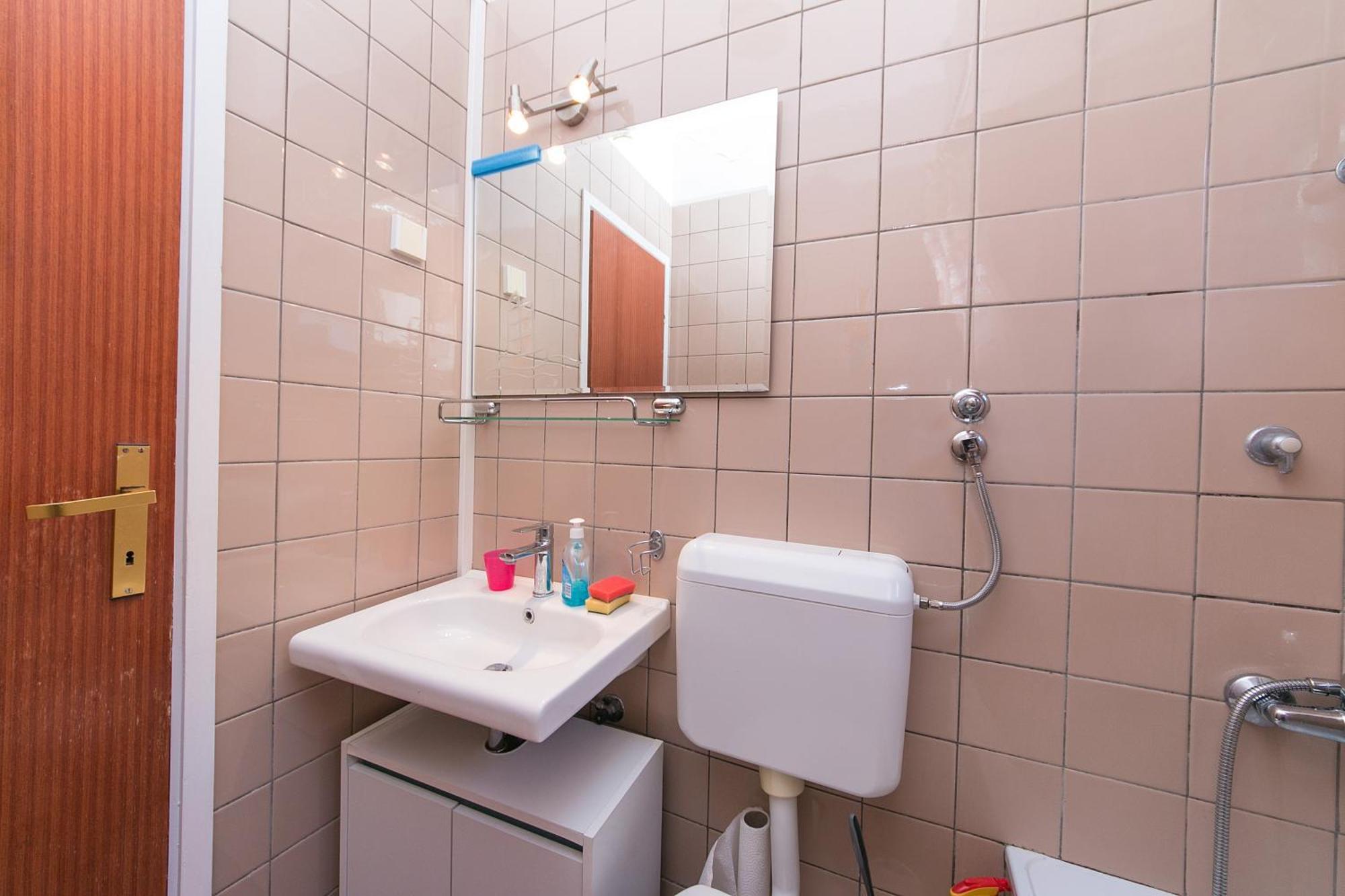 Apartments By The Sea Brist, Makarska - 15714 Podaca Phòng bức ảnh